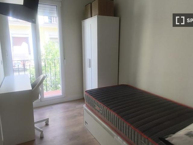 Habitación en alquiler en Bellas Vistas, Madrid