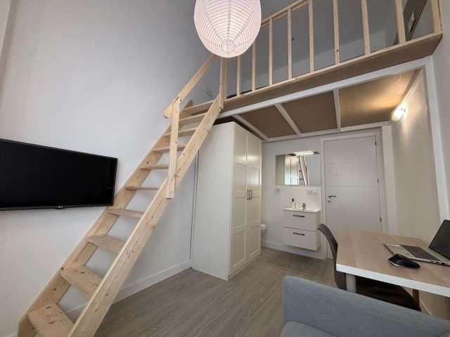 Habitación en alquiler en Bellas Vistas, Madrid