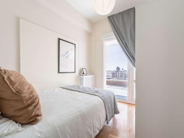 Habitación en piso compartido en alquiler, Castillejos, Madrid