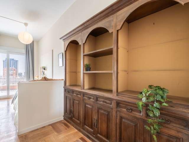 Habitación en alquiler en Castillejos, Madrid