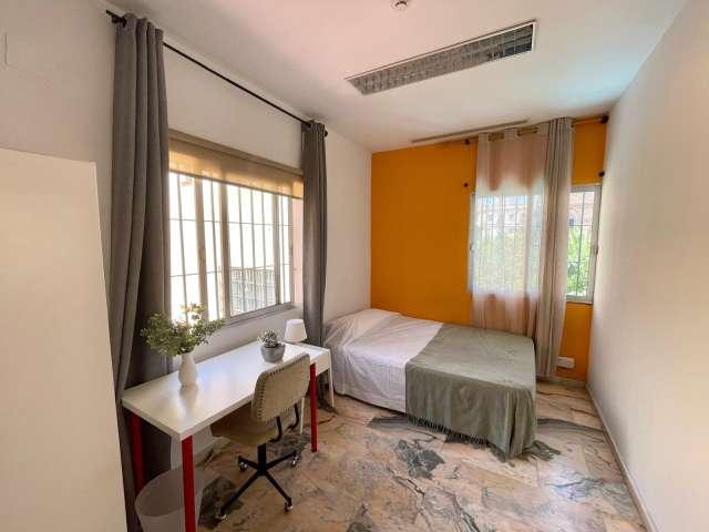 Habitación en piso compartido en El Porvenir, Sevilla