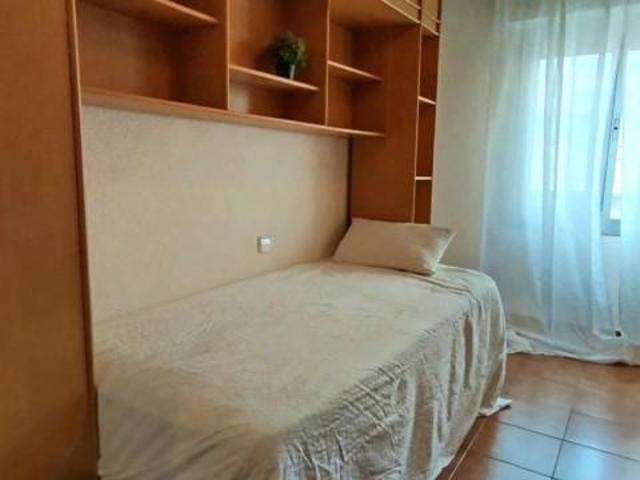 Habitación en alquiler en Elda, Centro