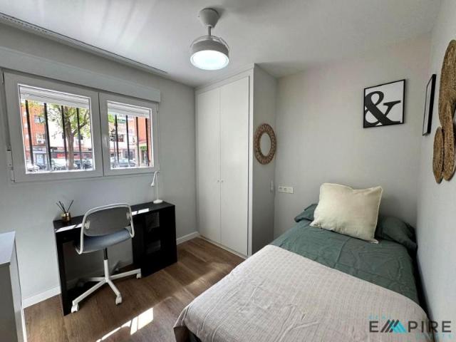 Habitación en alquiler en Fuenlabrada, Paseo de San Antonio, 28945
