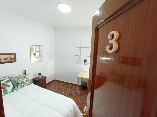 Habitación en alquiler en Granada, Calle Párraga, 18002