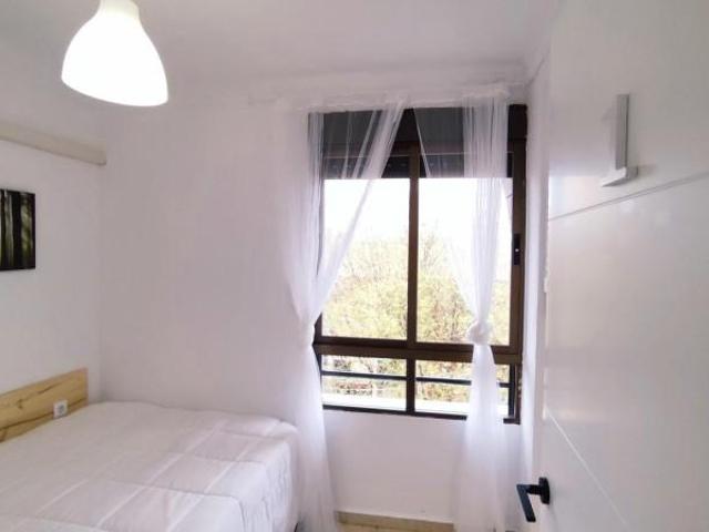 Habitación en alquiler en Granada, Pasaje de Teba, 18001