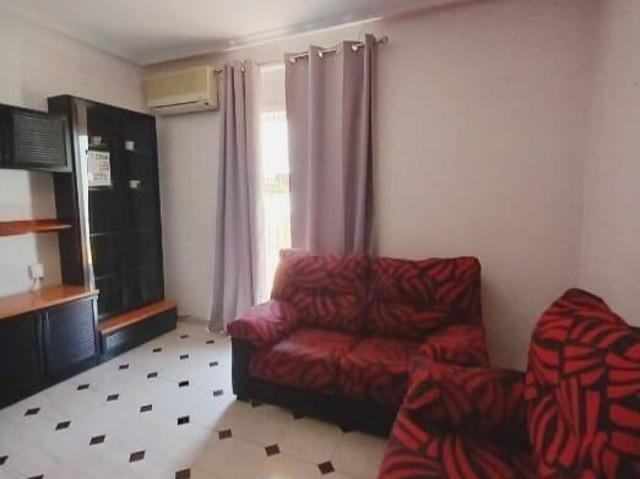 Habitación en alquiler en Jaén, Hospital