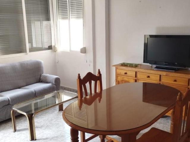 Habitación en alquiler en Jaén, Poligono del valle