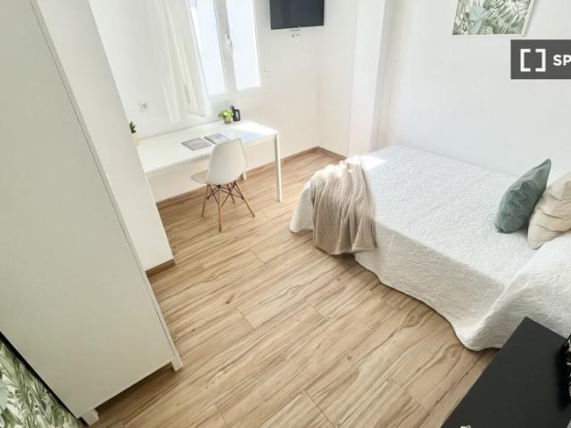 Habitación en alquiler en La Palmilla, Sevilla