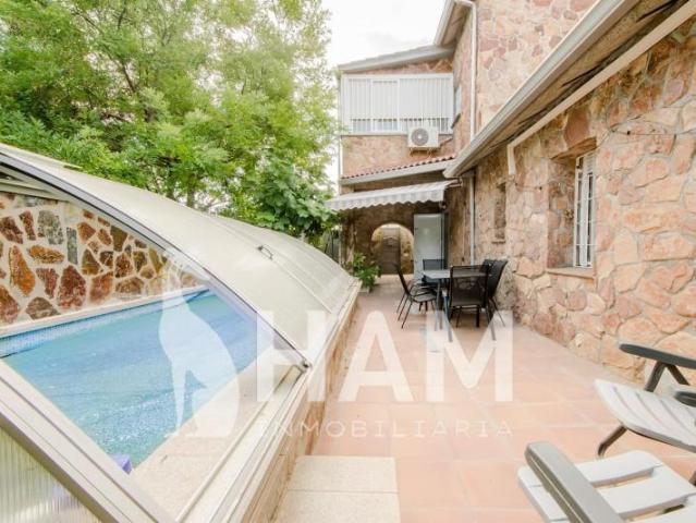 Habitación en alquiler en Las Rozas de Madrid, Las Matas Peñascales