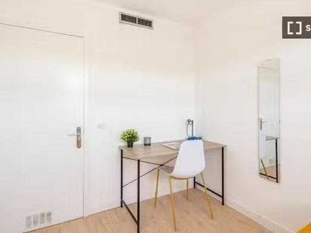 Habitación en alquiler en piso compartido en Madrid