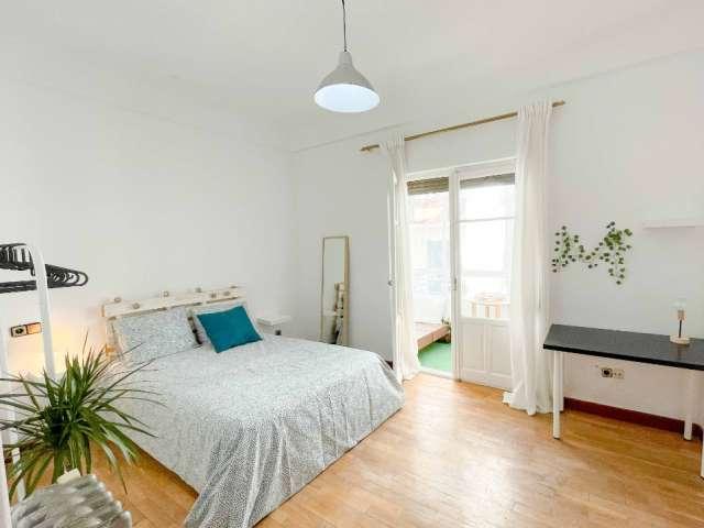 Habitación en alquiler en piso compartido, Goya, Madrid