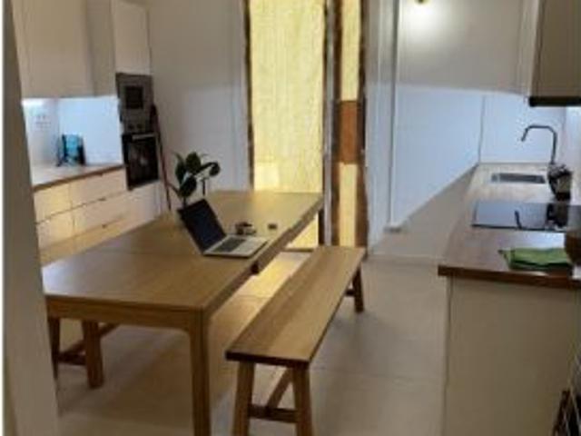 Habitación en alquiler en piso de 7 habitaciones en LEixample, Barcelona