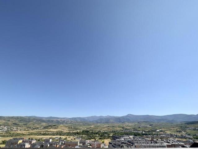 Habitación en alquiler en Ponferrada, Calle Monasterio de Carracedo, 24401