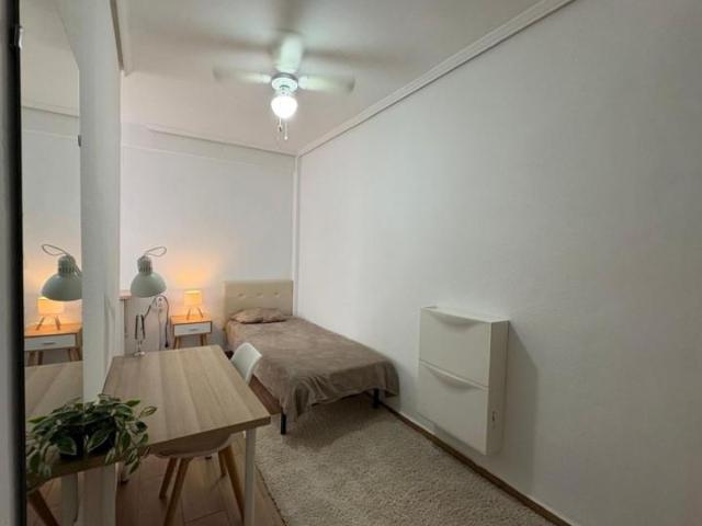 Habitación en alquiler en Torrent, Cami Reial