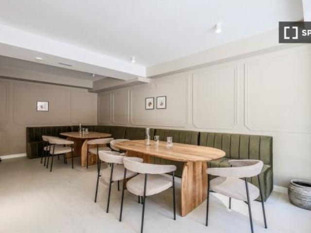 Habitación en alquiler en Valdemarín, Madrid