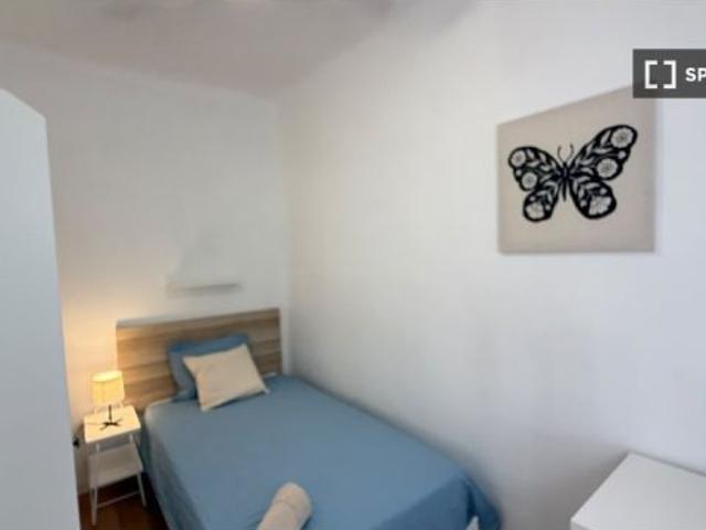 Habitación en apartamento compartido de 3 habitaciones en alquiler en San Diego