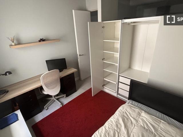 Habitación en apartamento compartido de 1 dormitorio, Casa de Campo