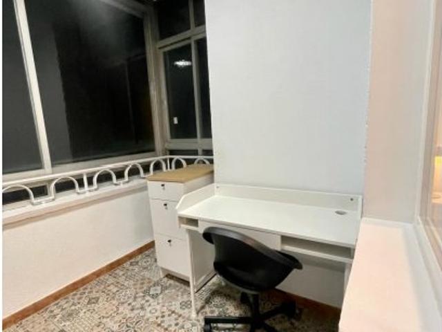 Habitación en apartamento compartido de 5 habitaciones, Goya