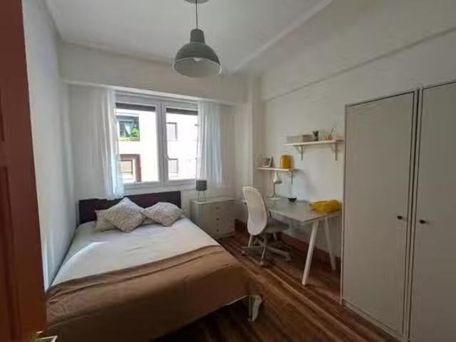 Habitación en Arno Mendia kalea, Uribarri