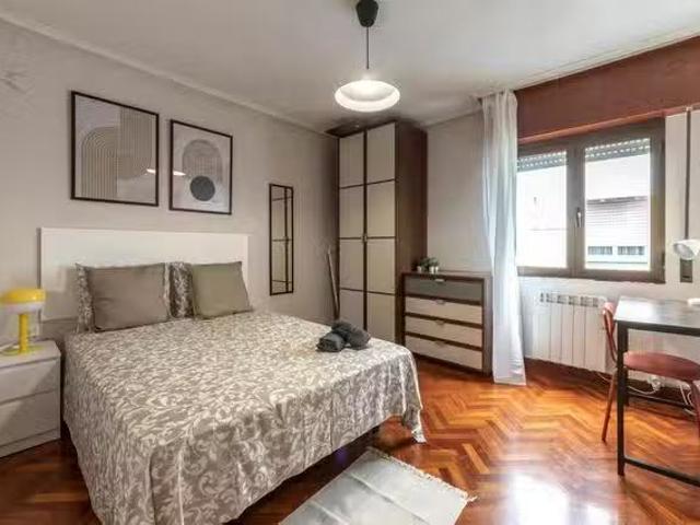 Habitación en Askatasun Etorbidea, Santa Teresa