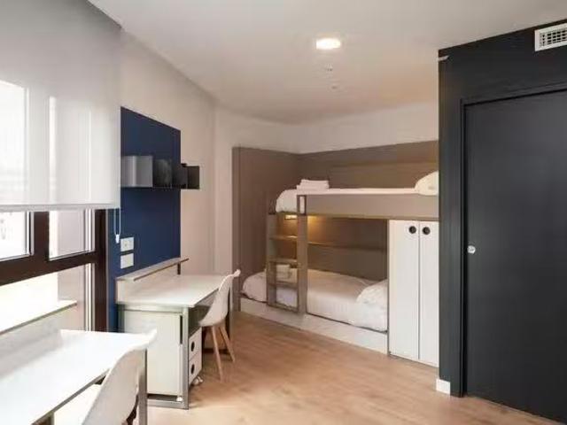 Habitación en Bulevar Louis Pasteur, Ciudad Universitaria