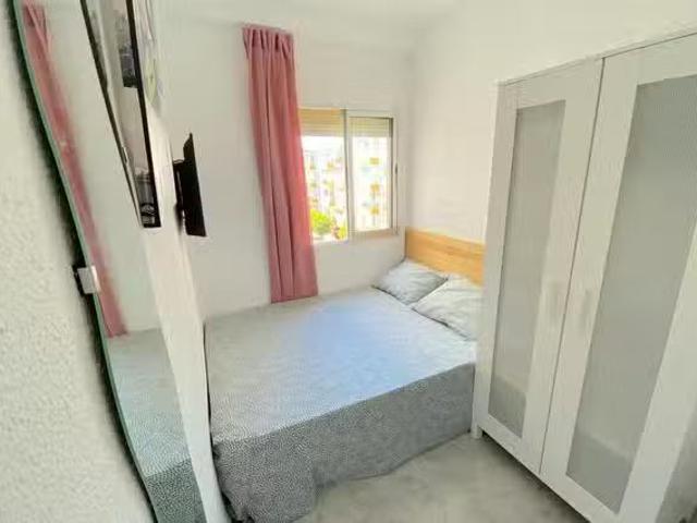 Habitación en Barriada la Palmilla, La Palmilla Doctor Marañón