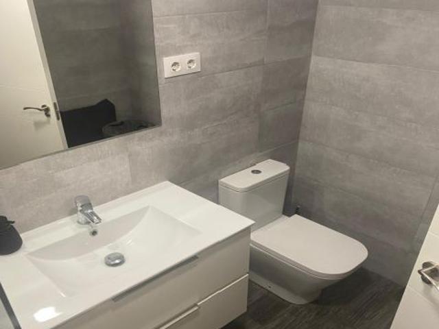 Habitación en C/ de Fuentelviejo, 5B