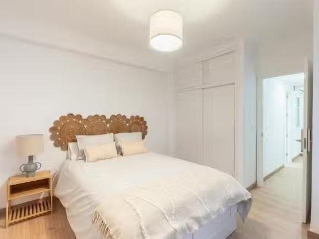 Habitación en Calle Maestro Bretón, Mercado