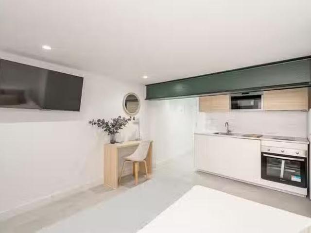 Habitación en Calle Nicolás Godoy, Almendrales