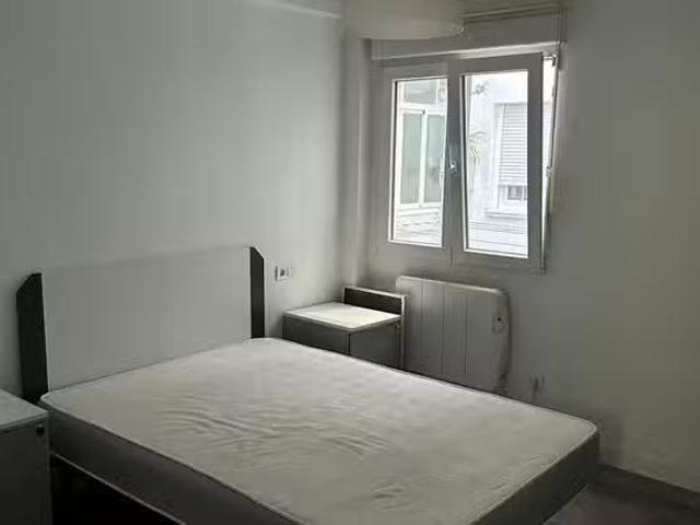 Habitación en Calle Alicante