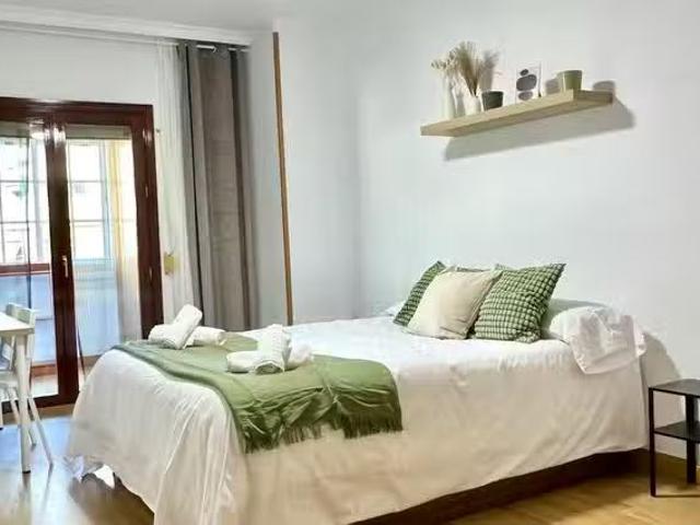 Habitación en Calle Almáchar, Churriana