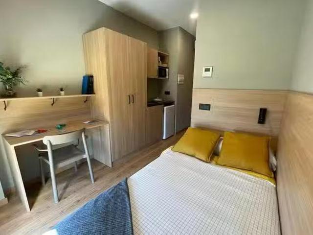 Habitación en Calle Ángel Rodriguez Castilla
