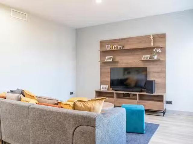 Habitación en Calle Camilo José Cela, La Buhaira
