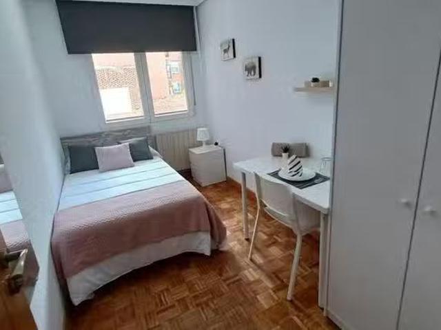 Habitación en Calle de Maseda, Berruguete