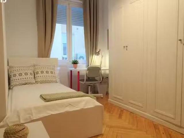 Habitación en Calle de Miguel Ángel