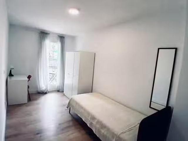 Habitación en Calle de Móstoles