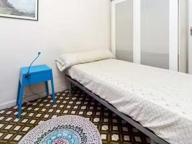 Habitación en Calle de Moratines