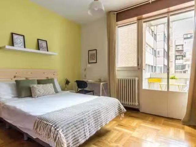 Habitación en Calle de Orense