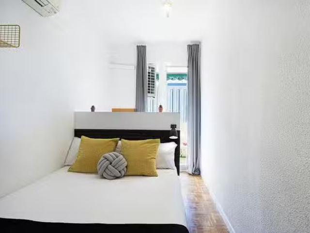 Habitación en Calle de Orense, Cuatro Caminos