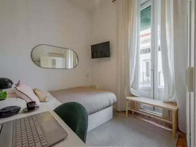 Habitación en Calle de Abades, Embajadores