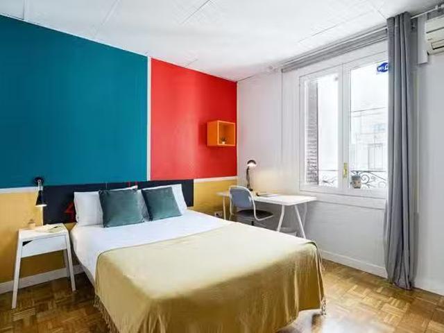 Habitación en Calle de Alberto Aguilera