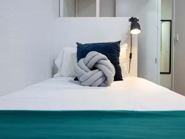 Habitación en Calle de Alberto Aguilera
