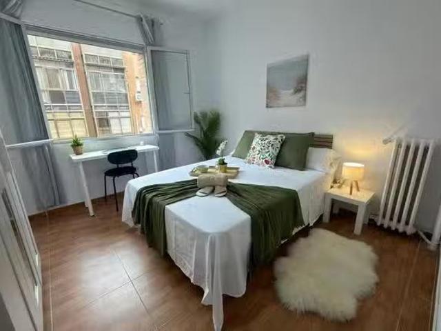 Habitación en Calle de Burgos, Tetuán