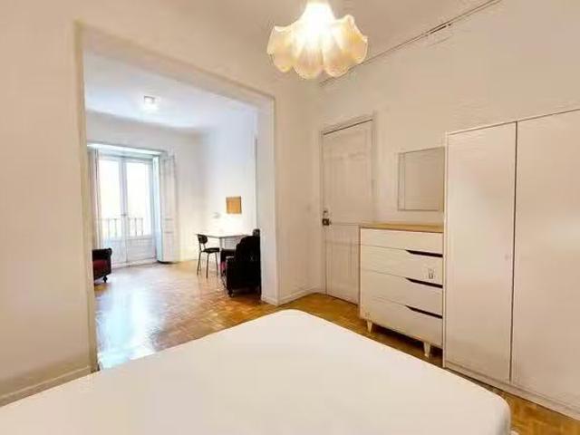 Habitación en Calle de Bailén, Centro