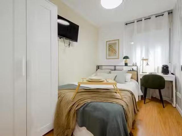 Habitación en Calle de Biarritz, Salamanca