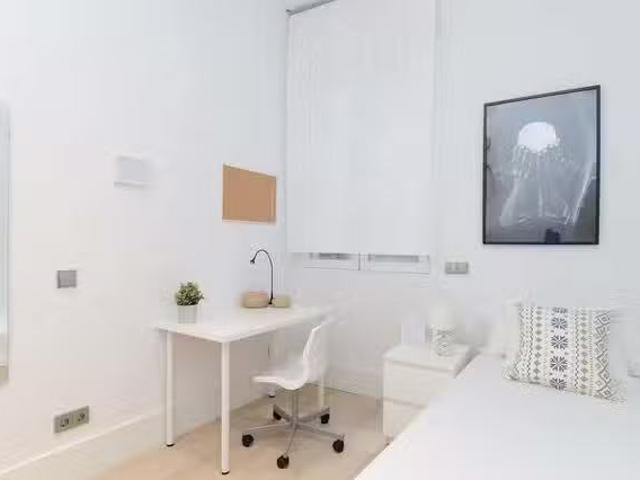 Habitación en Calle de Bordadores