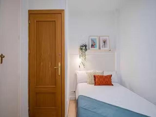 Habitación en Calle de Bravo Murillo, Valdeacederas