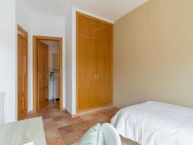Habitación en Calle de Carnicer, Bellas Vistas