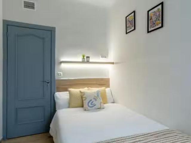 Habitación en Calle de Eduardo Marquina, Comillas