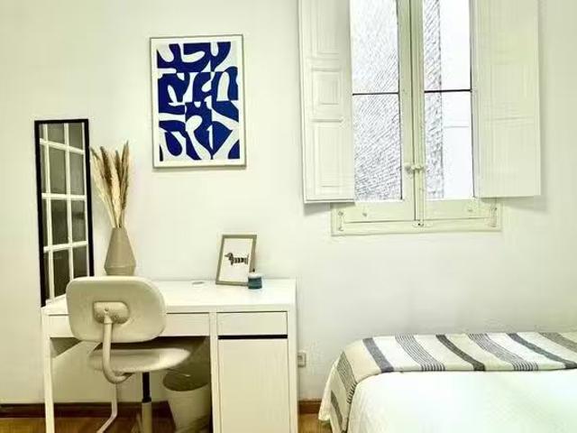 Habitación en Calle de Fuencarral, Chamberí